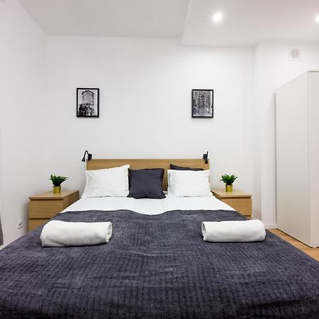 Cracow Rent Apartments - Spacious Apartments For 2-7 People In Quiet Area - Kolberga Street Nr 3 - 10 Min To Main Square By Foot Krakov Exteriér fotografie