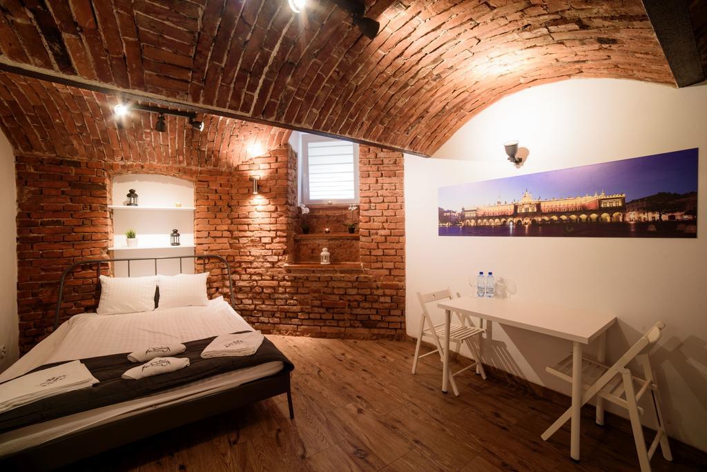 Cracow Rent Apartments - Spacious Apartments For 2-7 People In Quiet Area - Kolberga Street Nr 3 - 10 Min To Main Square By Foot Krakov Exteriér fotografie