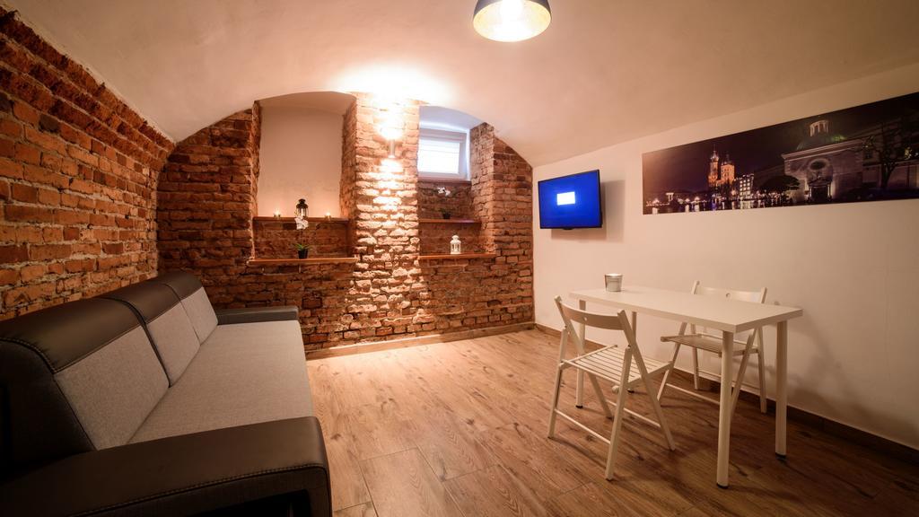 Cracow Rent Apartments - Spacious Apartments For 2-7 People In Quiet Area - Kolberga Street Nr 3 - 10 Min To Main Square By Foot Krakov Exteriér fotografie